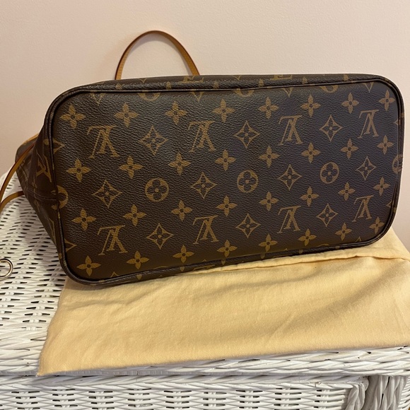 SOLD Louis Vuitton Monogram Neverfull MM Rose Ballerine & matching MM Pochette - Picture 8 of 16